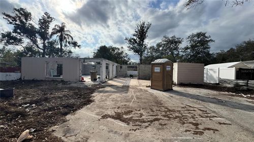 512 Carolyne St, TEMPLE TERRACE, FL, 33617-3725 | Card Image