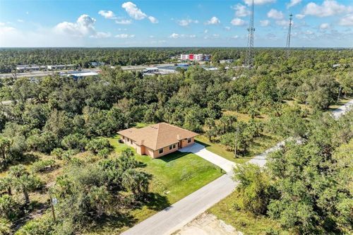 397 Doniphan Dr, PORT CHARLOTTE, FL, 33954-1272 | Card Image