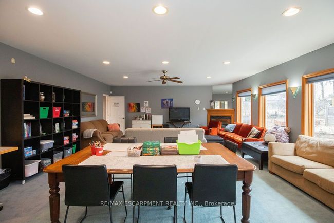 144 Wilson St E, Home with 0 bedrooms, 4 bathrooms and 24 parking in Ancaster ON | Image 43