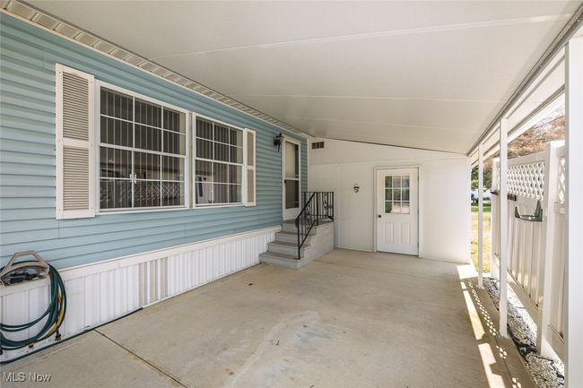 3 Fiddle Sticks, House other with 3 bedrooms, 2 bathrooms and null parking in Olmsted Twp OH | Image 6