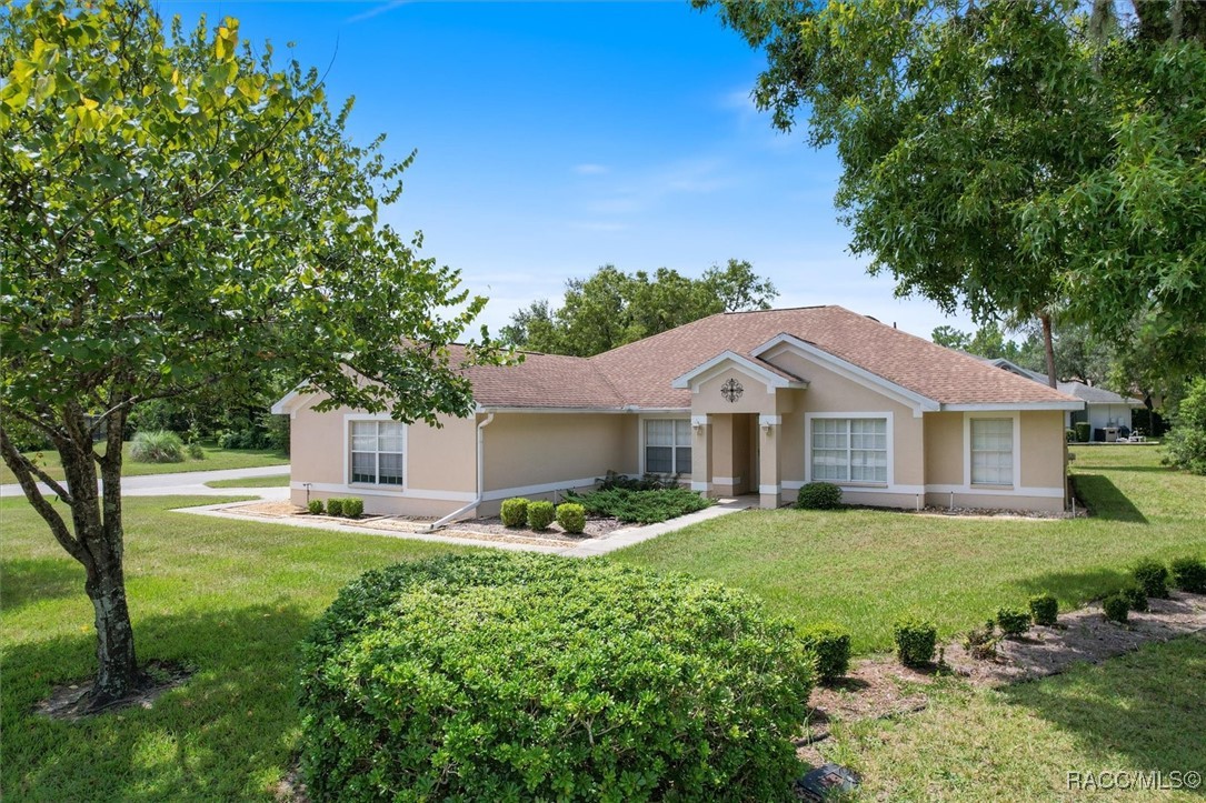 Heuchera Ct, Homosassa, FL 34446
