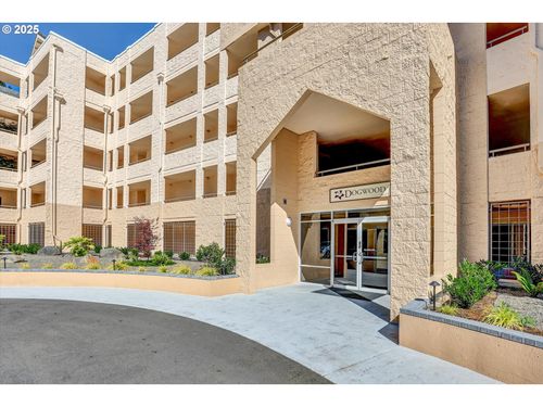 252-6625 W Burnside Rd, Portland, OR, 97210 | Card Image