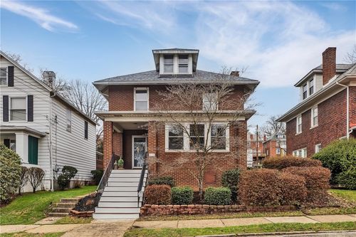 420 Center Ave, Greensburg, PA, 15601-1927 | Card Image