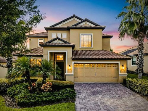 8920 Dove Valley Way, DAVENPORT, FL, 33896-6800 | Card Image