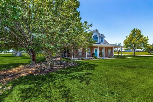 1992 Bledsoe Rd, Gunter, TX, 75058-3029 | Card Image