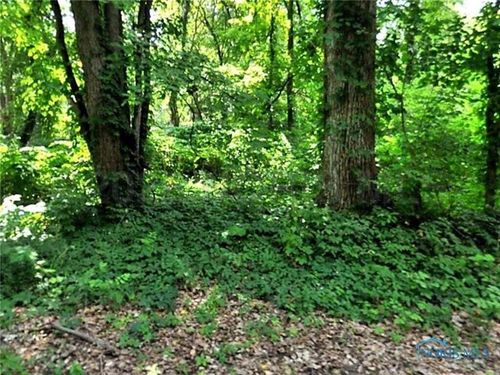 6043 Roan Rd, Sylvania, OH, 43560-1528 | Card Image