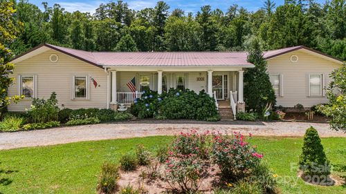 350 Old Sunset Hill Rd, Hendersonville, NC, 28792-8360 | Card Image
