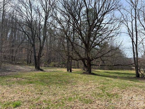 57 N Fork Rd, Barnardsville, NC, 28709-9728 | Card Image