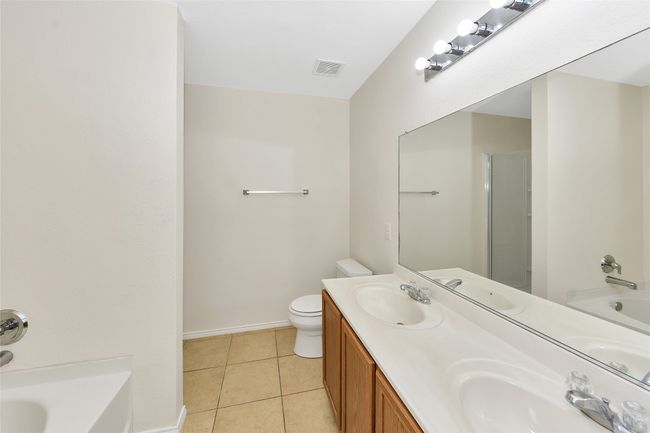 12109 Arbor Lake Rd, House other with 5 bedrooms, 3 bathrooms and null parking in Rhome TX | Image 20