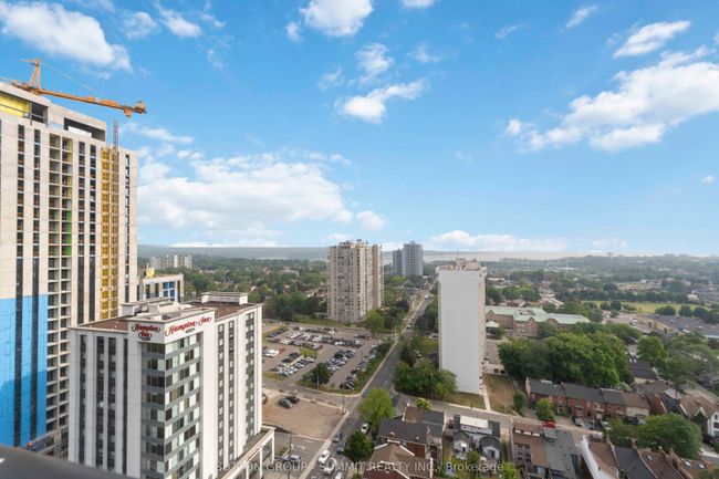 1709 - 15 Queen St S, Condo with 2 bedrooms, 2 bathrooms and 1 parking in Hamilton ON | Image 29