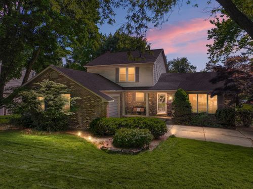 21934 Shadybrook Dr, Novi, MI, 48375-5153 | Card Image