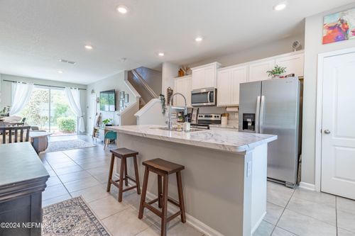 1606-575 Oakleaf Plantation Pkwy, ORANGE PARK, FL, 32065-3571 | Card Image
