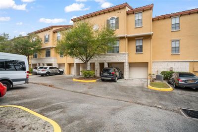 106 - 6119 Metrowest Boulevard, Condo with 2 bedrooms, 2 bathrooms and null parking in Orlando FL | Image 1