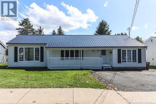 12 Reed St, Saint John, NB, E2K2A2 | Card Image