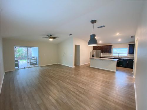 4637 Glencrest Loop, SAINT CLOUD, FL, 34772-9015 | Card Image
