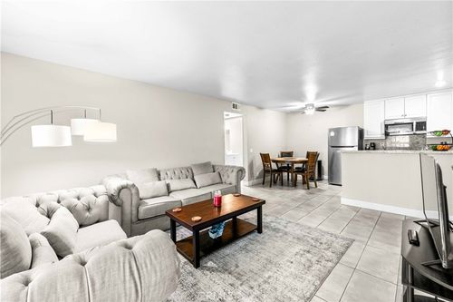 apt-9-23220 Orange Ave, Lake Forest, CA, 92630-6970 | Card Image