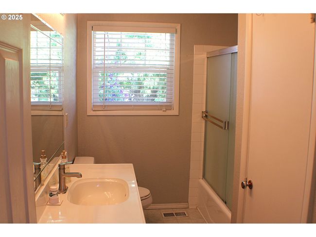 131 Mountain View Ave, House other with 3 bedrooms, 2 bathrooms and 2 parking in Myrtle Creek OR | Image 10