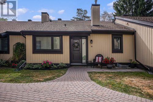 29-16 Pebble Beach Court, Ottawa, ON, K2S1B9 | Card Image