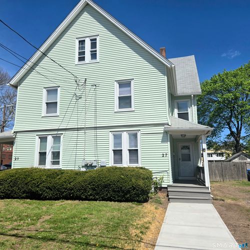 27-27 Maple St, Manchester, CT, 06040-6101 | Card Image