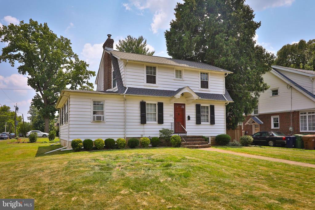Bala Ave, Oreland, PA 19075