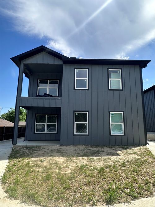 2510 Oxford St, Fort Worth, TX, 76106-7548 | Card Image