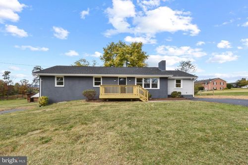 370 Poe Dr, FRONT ROYAL, VA, 22630-8064 | Card Image