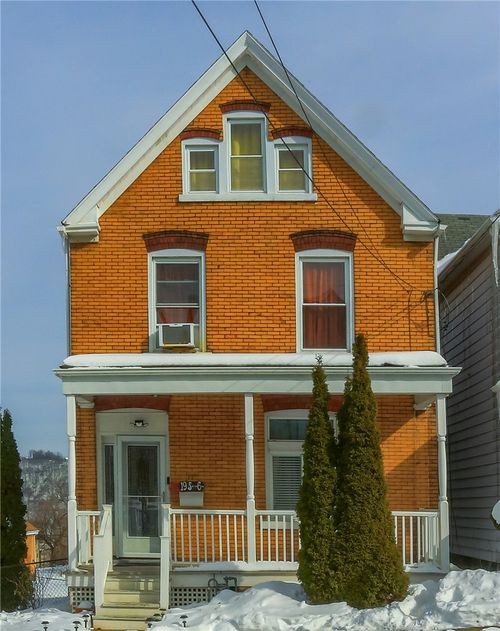 19 S 6th St, Duquesne, PA, 15110-1774 | Card Image