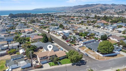 691 Charles St, Grover Beach, CA, 93433-1309 | Card Image