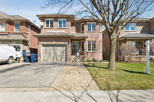 63 Wendell Avenue, North York, ON, M9N3K8 | Card Image