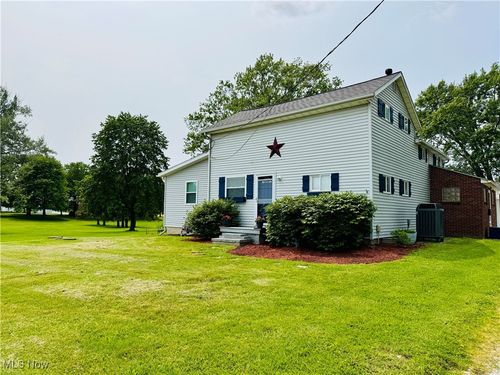 8892 Akron Rd, Marshallville, OH, 44645-9760 | Card Image