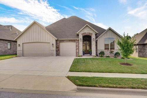 856 E Edenmore Cir, Nixa, MO, 65714-9110 | Card Image