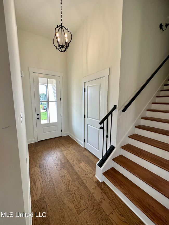 Foyer | Image 8
