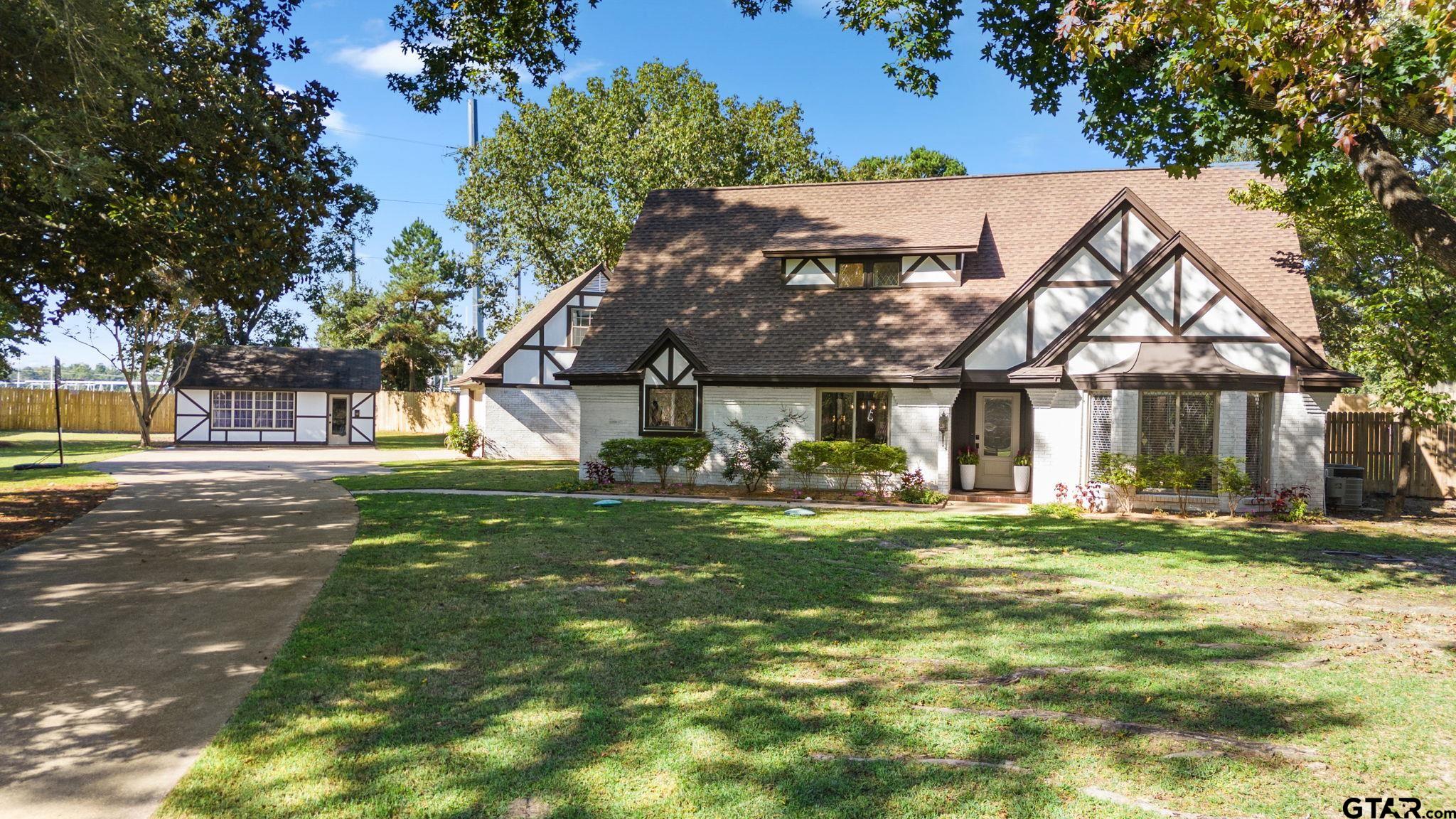 Pleasant Hill Cir, Tyler, TX 75707