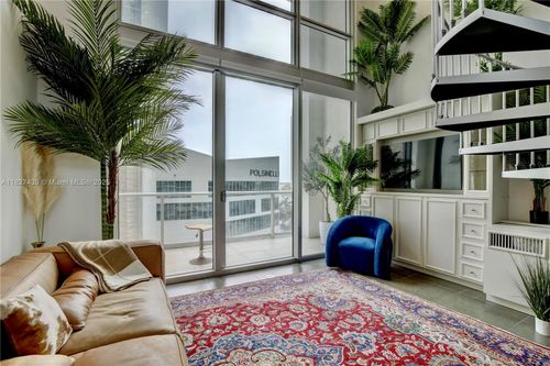 apt-626-300 S Biscayne Blvd, Miami, FL, 33131-5358 | Card Image