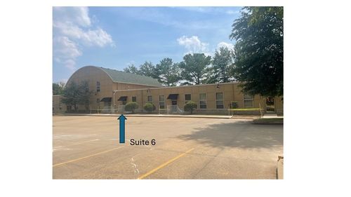 6-506 Se J St, Bentonville, AR, 72712-6104 | Card Image
