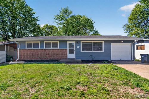 1752 Hudson Rd, Saint Louis, MO, 63136-2316 | Card Image