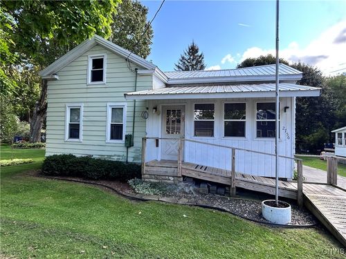 2756 Green St, Weedsport, NY, 13166-3207 | Card Image