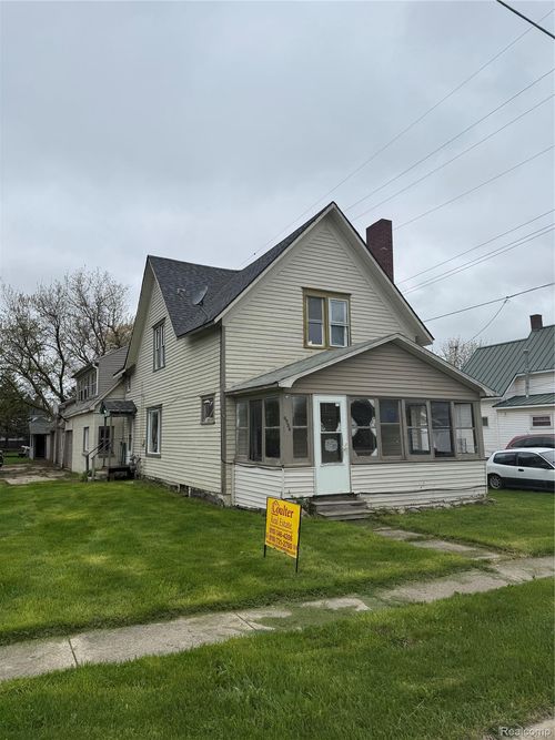 6934 John St, Brown City, MI, 48416-8787 | Card Image