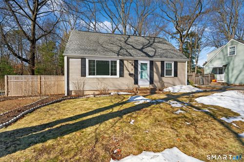 27-27 Checkerberry Ln, Glastonbury, CT, 06033-1218 | Card Image