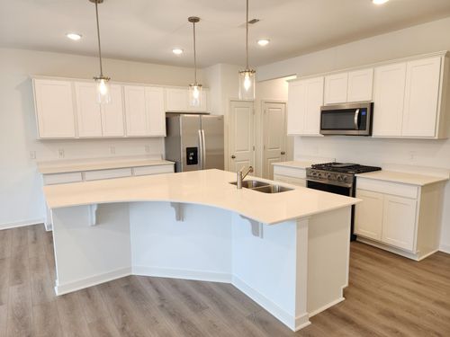 4722 Airlake Curv, Woodbury, MN, 55129-7603 | Card Image