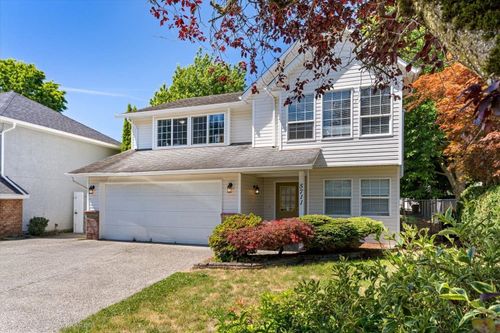 5711 Winchester Pl, Chilliwack, BC, V2R3X8 | Card Image