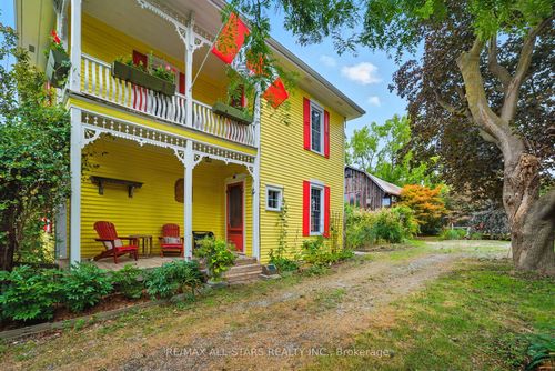 10987 Simcoe St, Sunderland, ON, L0C1H0 | Card Image