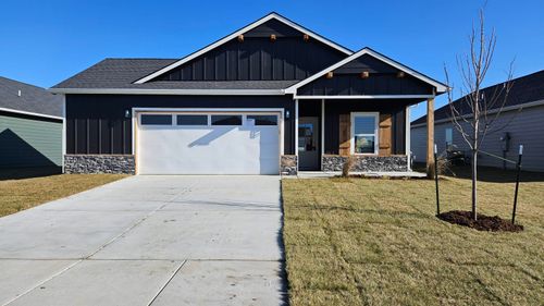 1506 N Sedgwick St, Garden Plain, KS, 67050-5044 | Card Image