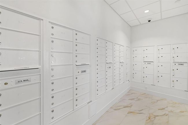 APT-6B - 1750 Benjamin Franklin Dr, Condo with 2 bedrooms, 2 bathrooms and null parking in SARASOTA FL | Image 43