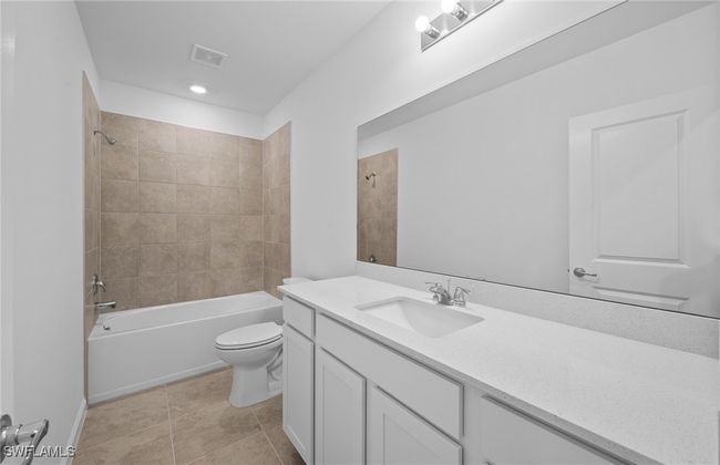 1661 Lake Jessup Cir, Townhouse with 3 bedrooms, 3 bathrooms and null parking in CAPE CORAL FL | Image 26