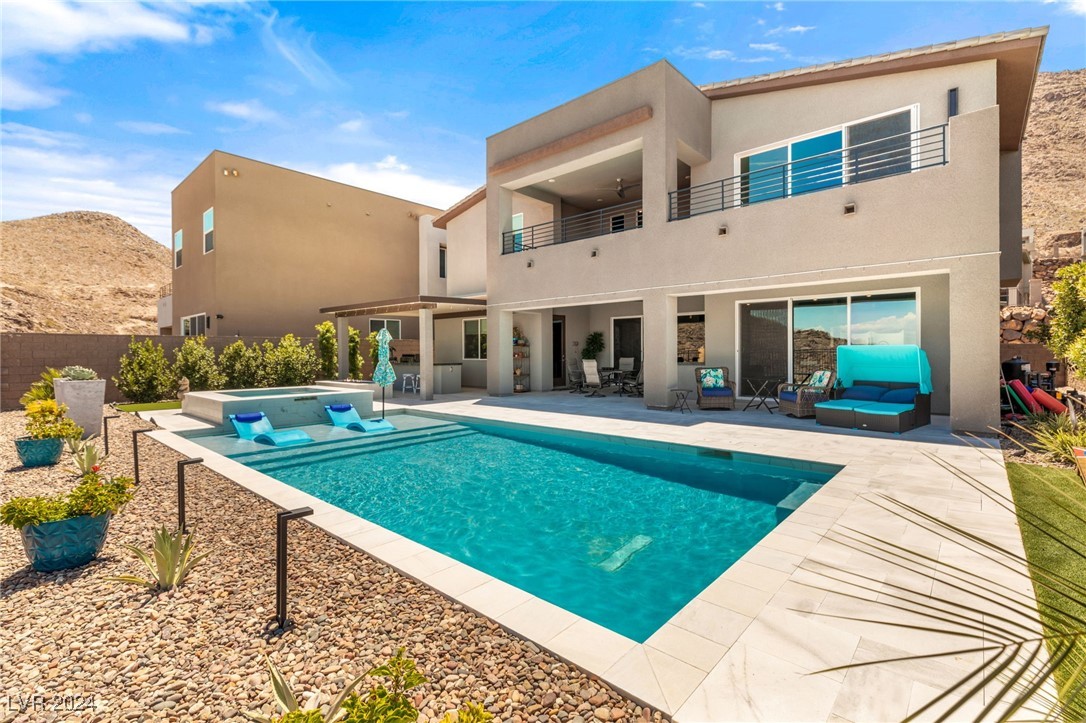 Shaded Canyon Dr, Henderson, NV 89012