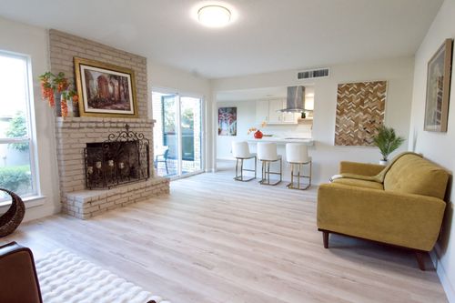 1231 Lexington Sq, Corsicana, TX, 75110-2023 | Card Image