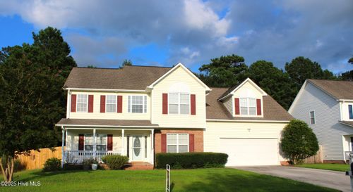 302 Altavista Loop, Jacksonville, NC, 28546-8160 | Card Image