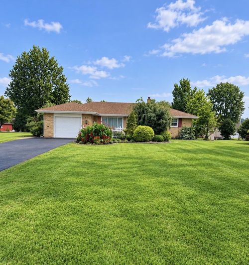 645 Portland Way South, Galion, OH, 44833 | Card Image