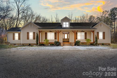 2370 Killian Rd, Edgemoor, SC, 29712-6704 | Card Image